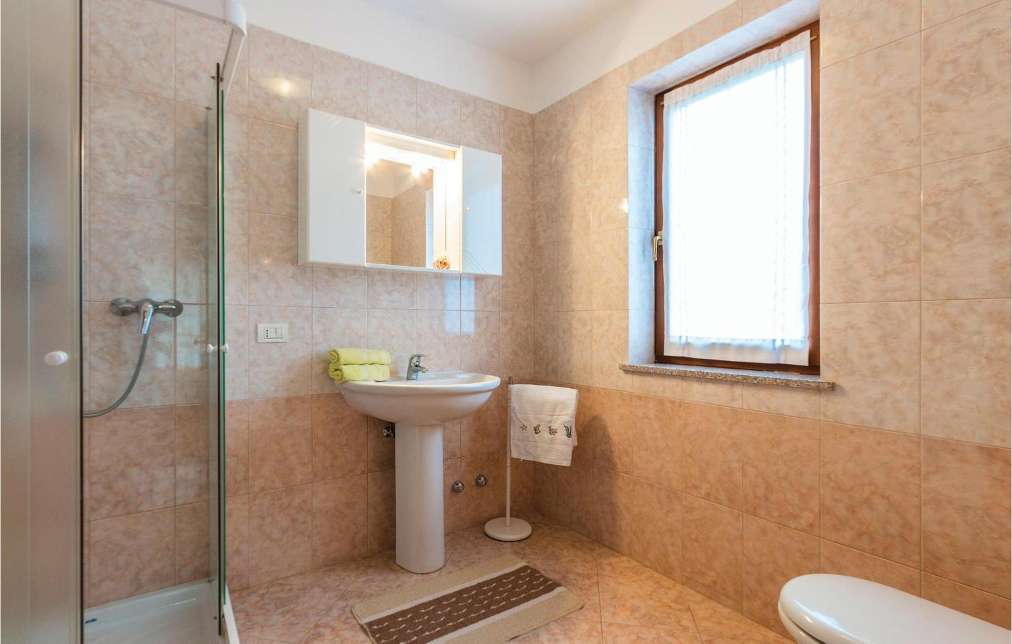 Gorgeous Apartment In Fazana With Wifi Exteriör bild